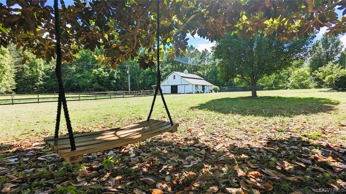 19850 Templeton Road Carson, VA 23830 - Photo 49 of 49 a view of a garden with a tree