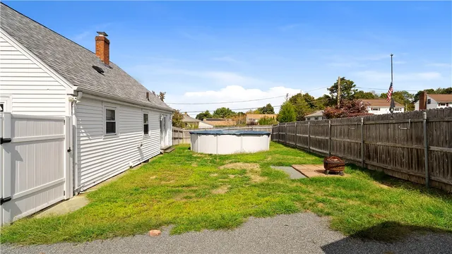 $373,000 | 180 Grassmere Avenue, East Providence, RI 02914