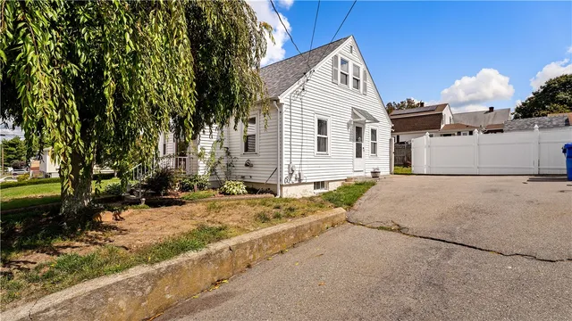 $373,000 | 180 Grassmere Avenue, East Providence, RI 02914