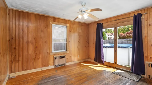 $373,000 | 180 Grassmere Avenue, East Providence, RI 02914