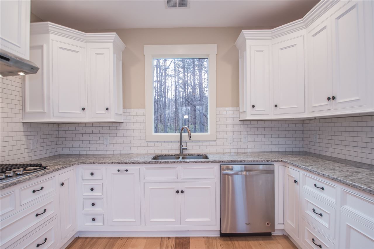 476 Dill Road Landrum, SC 29356 - Photo 11 of 27
