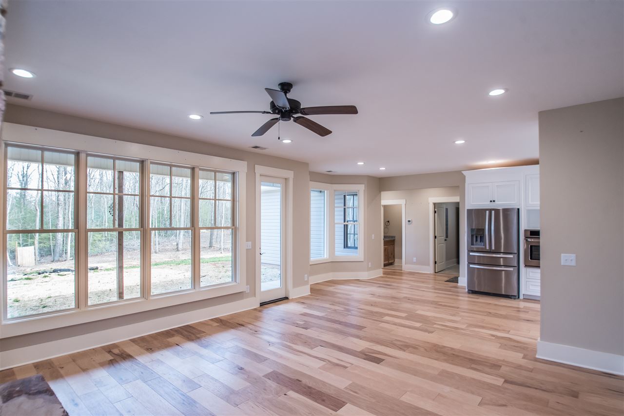 476 Dill Road Landrum, SC 29356 - Photo 3 of 27
