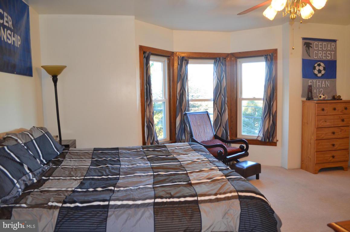 922 Quentin Road Lebanon, PA 17042 - Photo 15 of 24 Gallery Image 15