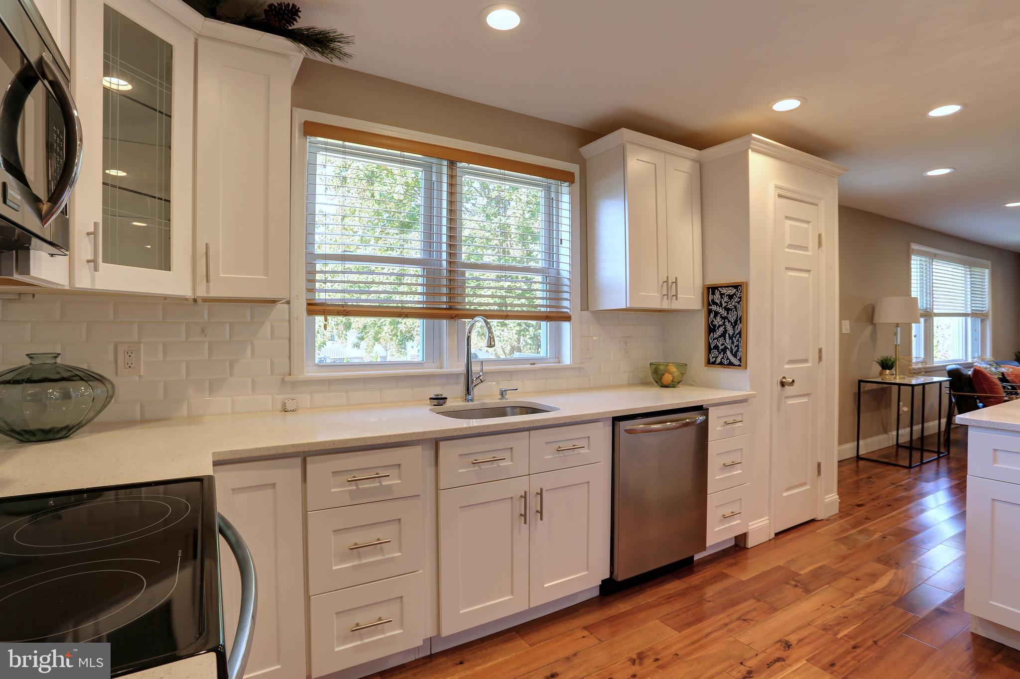 7925 Elizabeth Road Pasadena, MD 21122 - Photo 1 of 47 Gallery Image 1