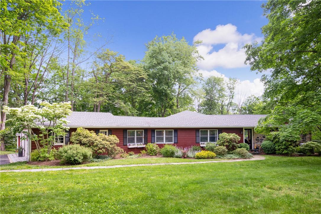 124 Horseshoe Hill Road Pound Ridge, NY 10576 - Photo 1 of 1 This ranch packs a powerful punch! With two levels of living, a pool and five bedrooms 124 Horseshoe Hill is ready for its next owner! Minutes to Scotts Corner and the town park, you can have it all right here in Pound Ridge!