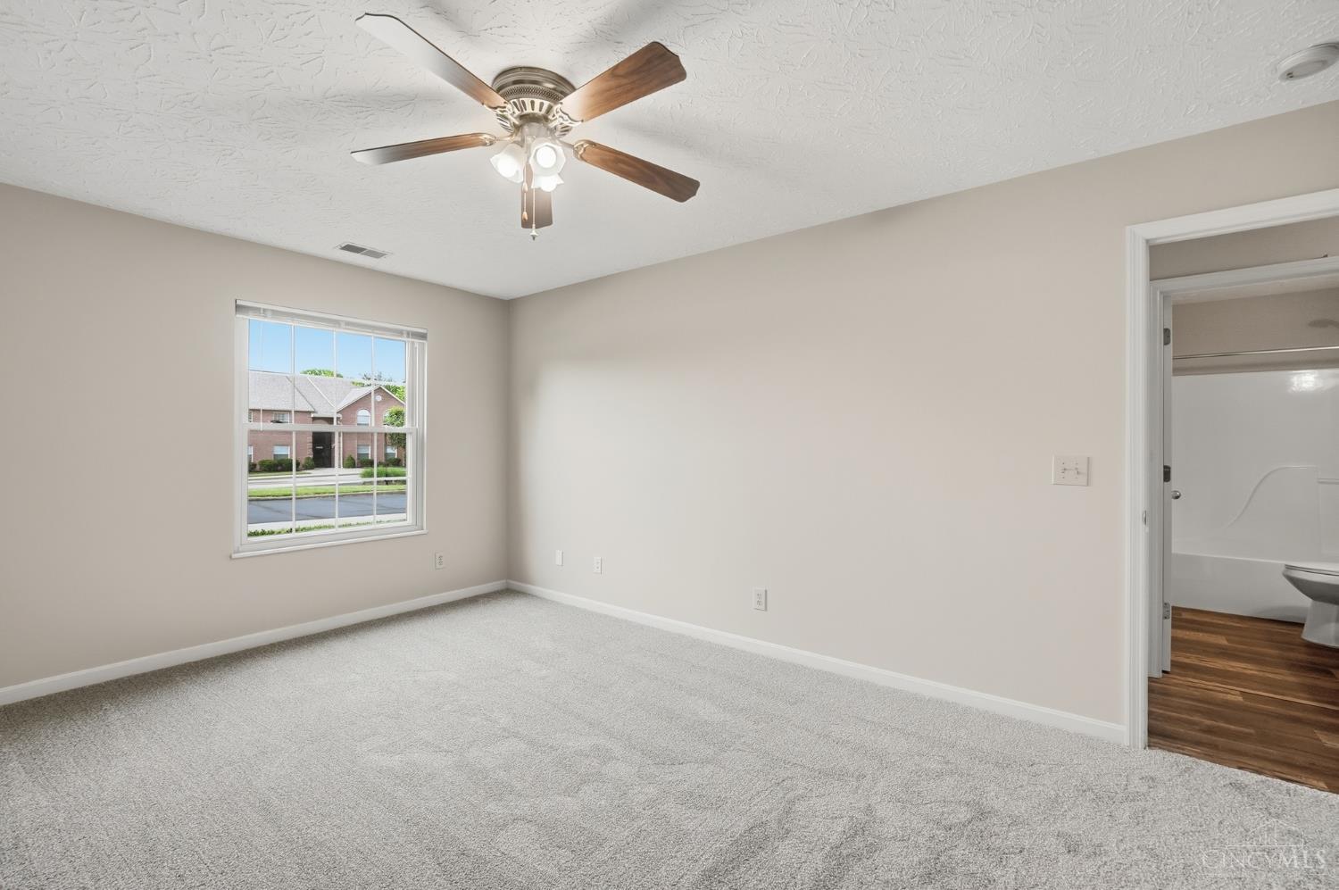 10512 West Road, Unit 34 Harrison, OH 45030 - Photo 15 of 32