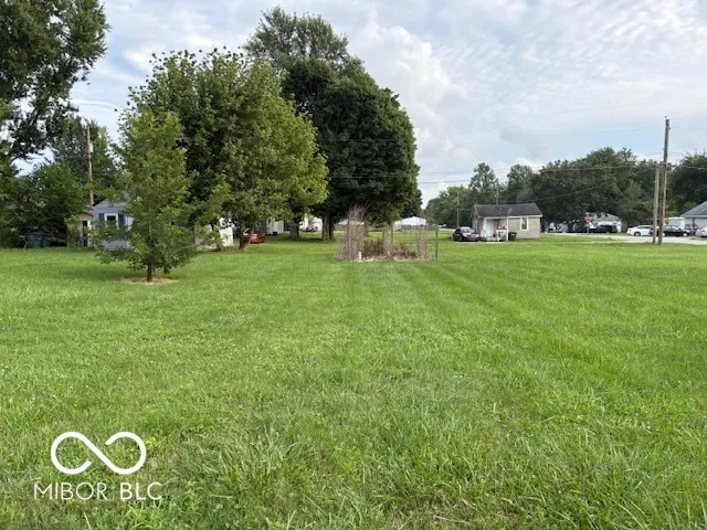 $78,900 | 2309 East Depauw Avenue, Muncie, IN 47303