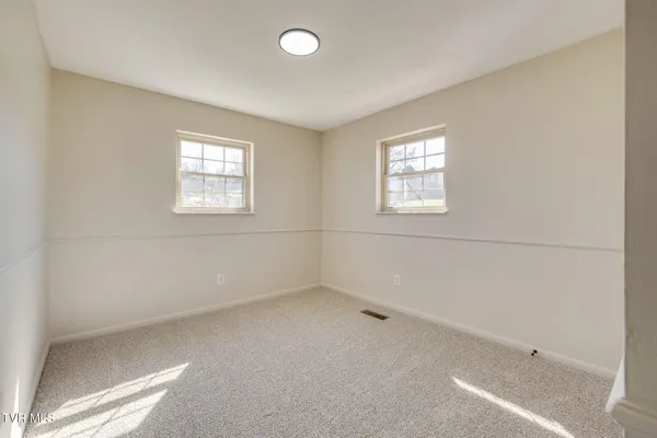 $309,900 | 895 Choctaw Drive, Chuckey, TN 37641