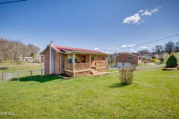 $309,900 | 895 Choctaw Drive, Chuckey, TN 37641