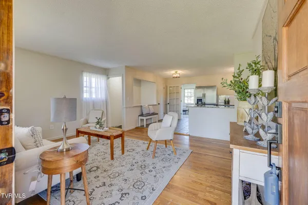 $309,900 | 895 Choctaw Drive, Chuckey, TN 37641