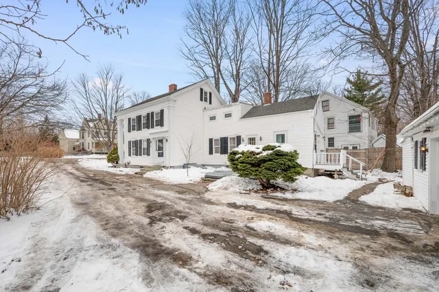 $395,000 | 140 Pleasant Street, Richmond, ME 04357