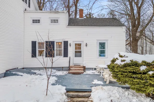 $395,000 | 140 Pleasant Street, Richmond, ME 04357