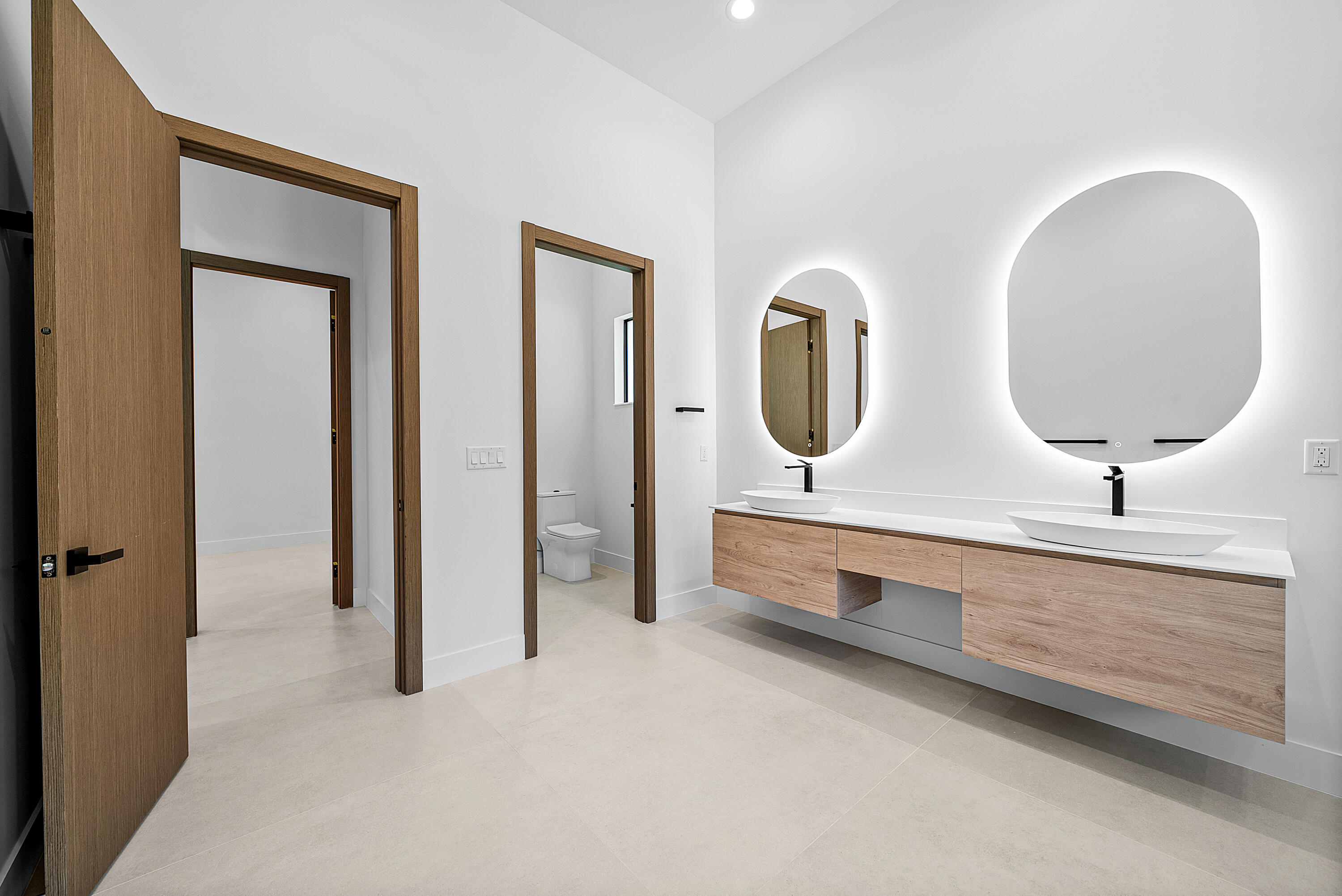 14817 Paddock Drive Wellington, FL 33414 - Photo 30 of 63 28