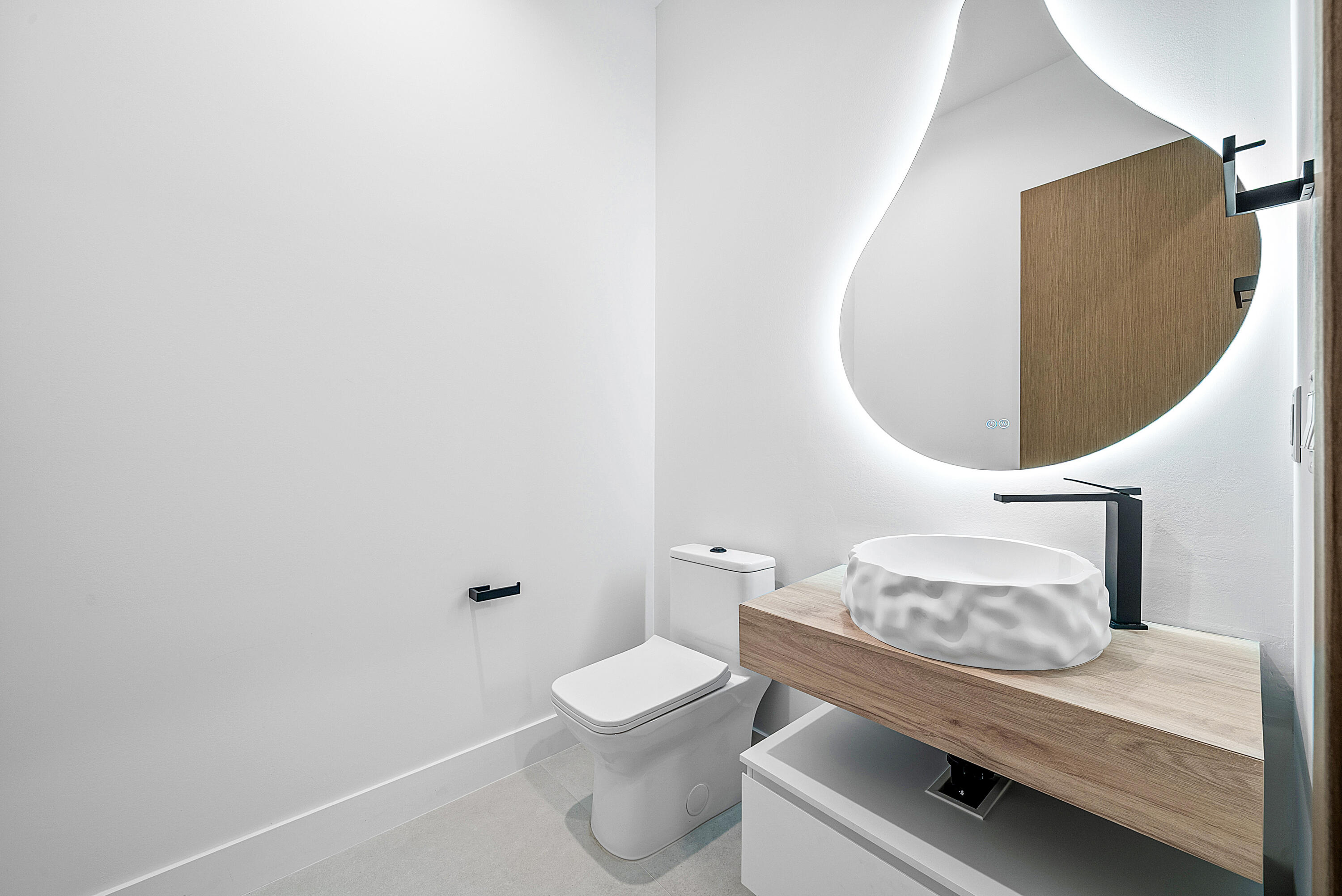 14817 Paddock Drive Wellington, FL 33414 - Photo 41 of 63 40