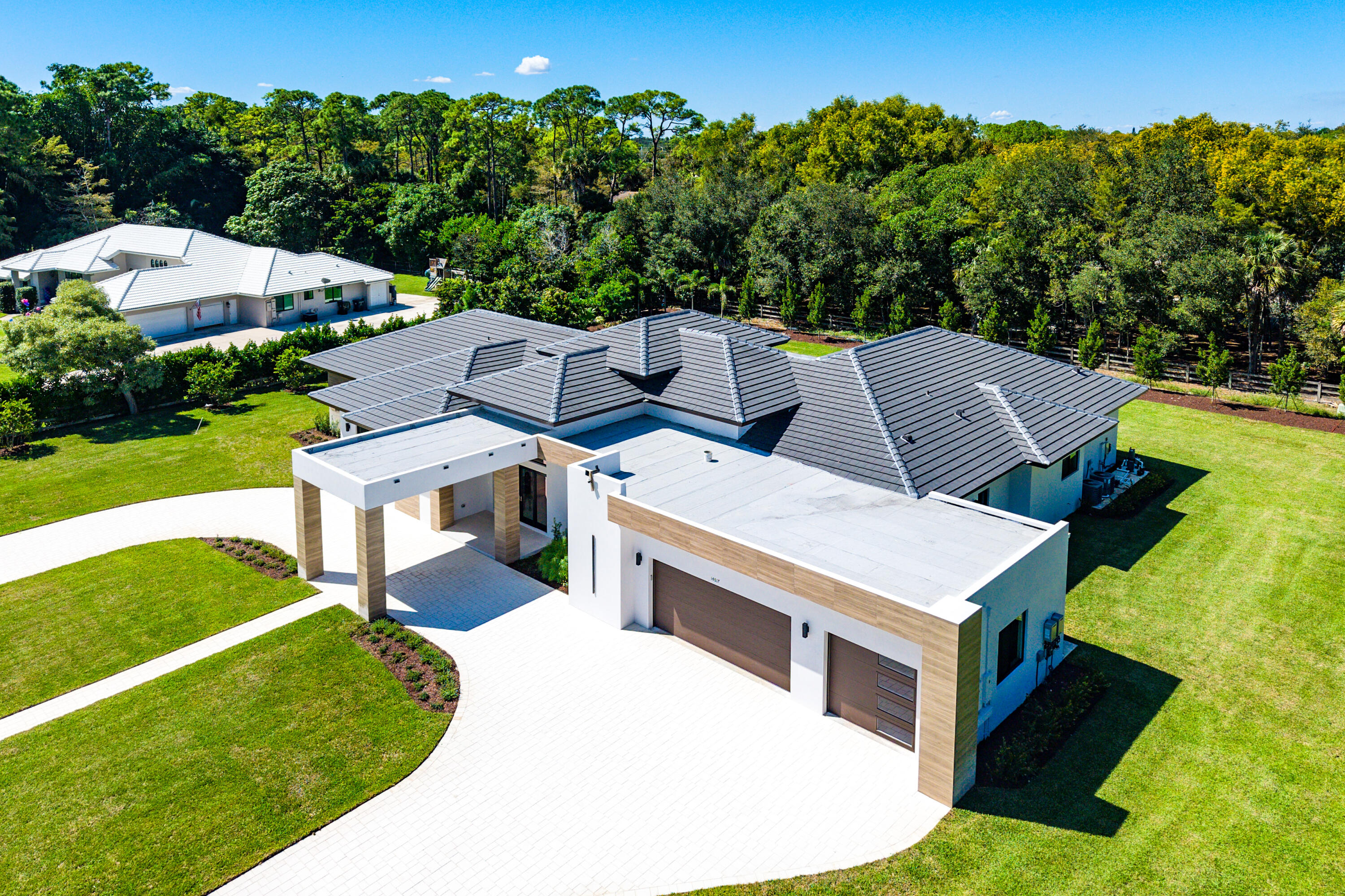 14817 Paddock Drive Wellington, FL 33414 - Photo 48 of 63 47