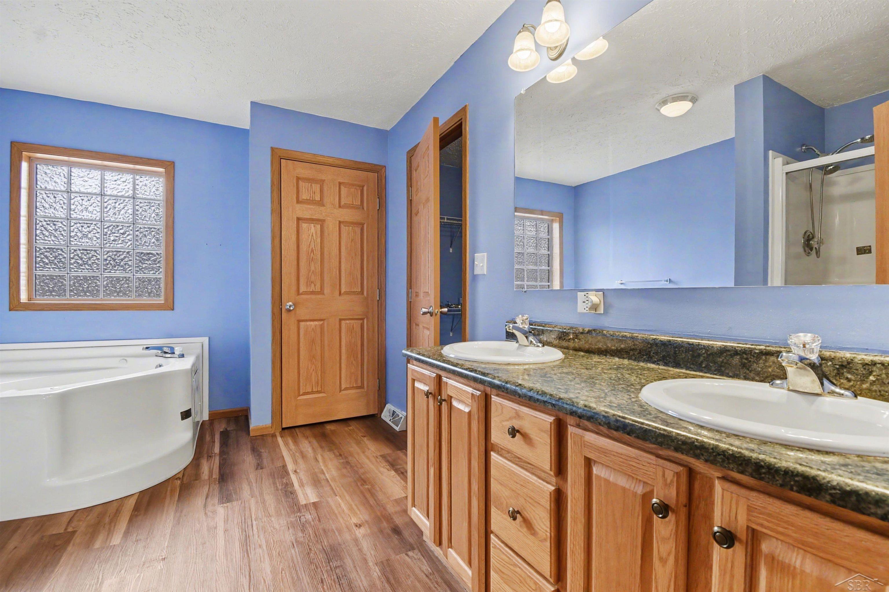 25 East Highwood Road Gladwin, MI 48624 - Photo 13 of 29