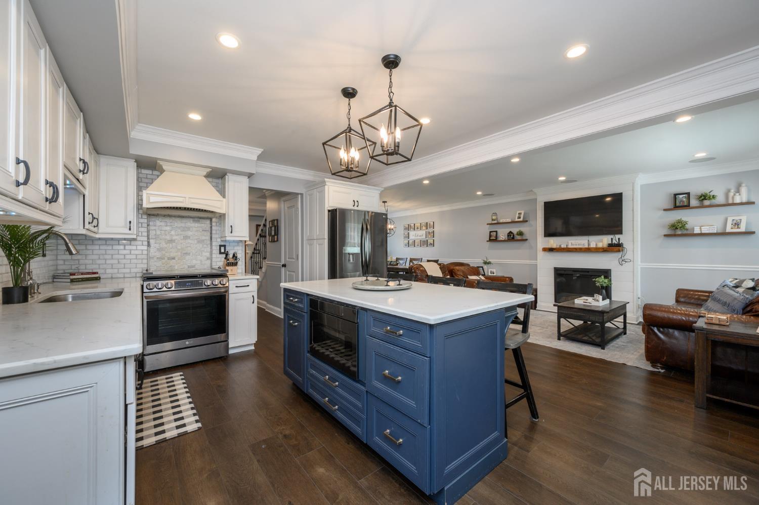12 Dantley Drive Howell, NJ 07731 - Photo 11 of 33
