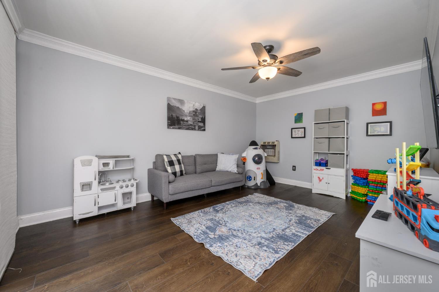 12 Dantley Drive Howell, NJ 07731 - Photo 14 of 33