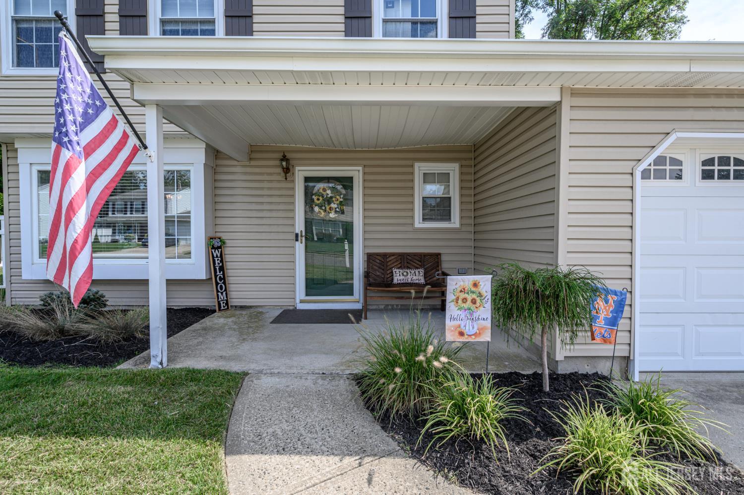 12 Dantley Drive Howell, NJ 07731 - Photo 2 of 33