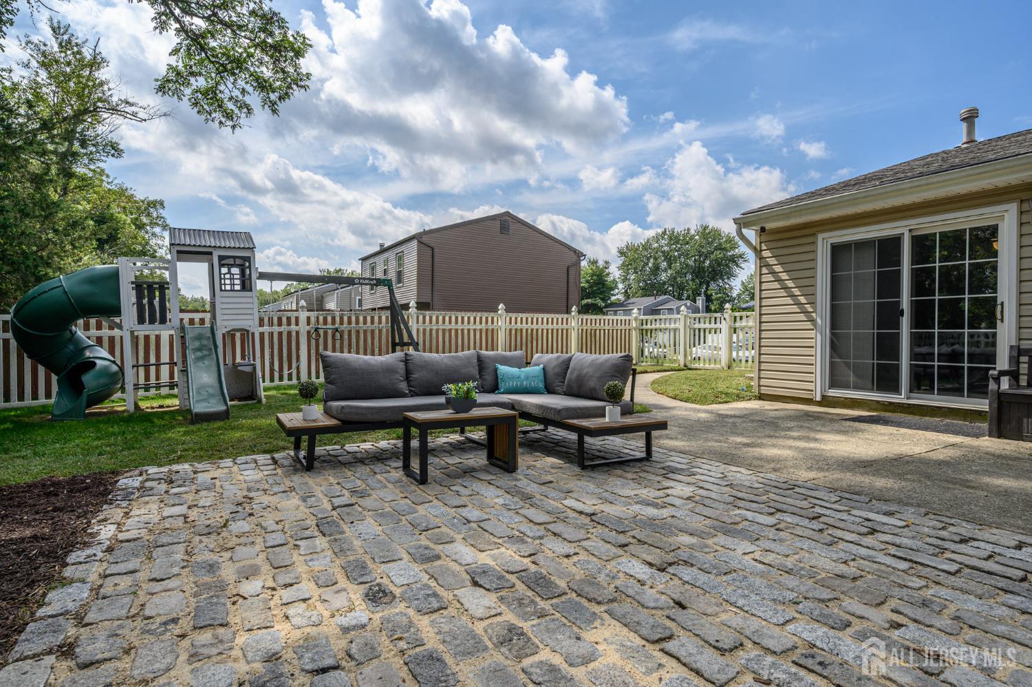 12 Dantley Drive Howell, NJ 07731 - Photo 27 of 33