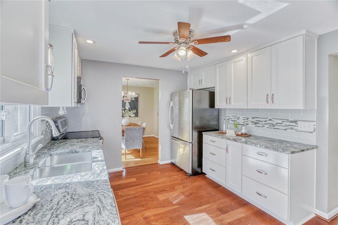 52 Sunset Trail Perinton, NY 14450 - Photo 12 of 36