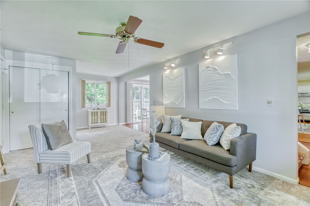 52 Sunset Trail Perinton, NY 14450 - Photo 18 of 36