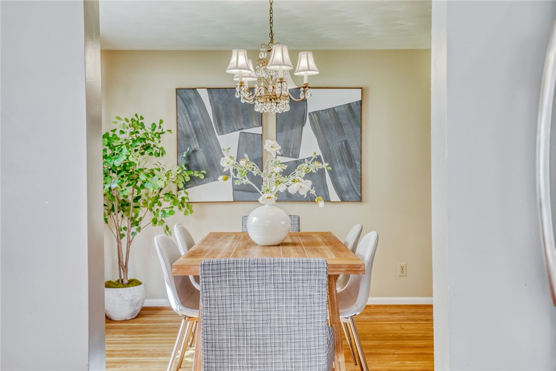 52 Sunset Trail Perinton, NY 14450 - Photo 9 of 36