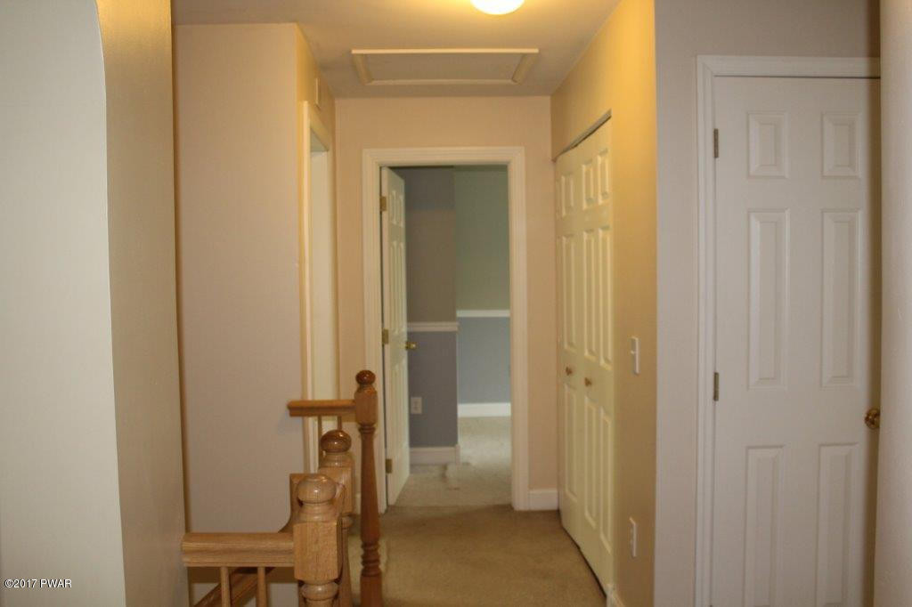 129 Oak Hill Road Hawley, PA 18428 - Photo 22 of 33