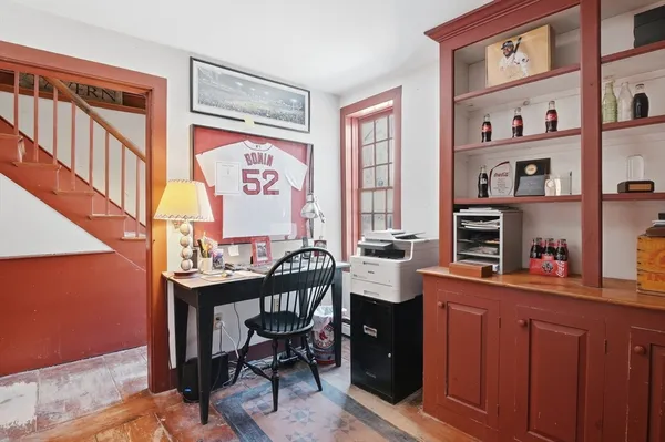 $730,000 | 650 Central Turnpike, Sutton, MA 01590