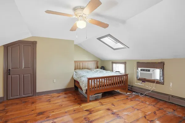 $730,000 | 650 Central Turnpike, Sutton, MA 01590