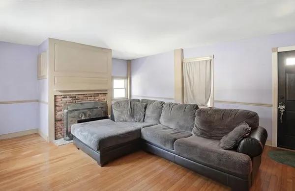$730,000 | 650 Central Turnpike, Sutton, MA 01590