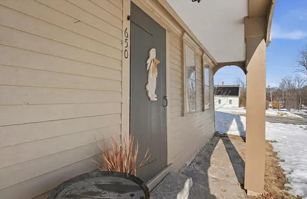 $730,000 | 650 Central Turnpike, Sutton, MA 01590