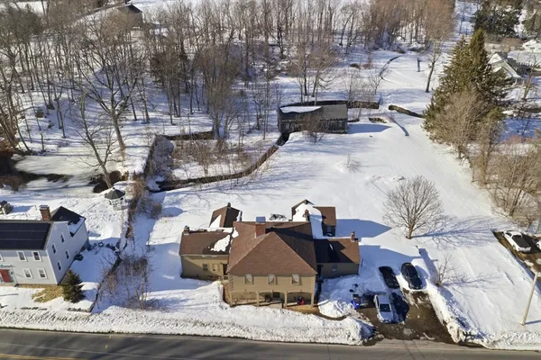 $730,000 | 650 Central Turnpike, Sutton, MA 01590