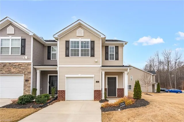 $284,900 | 1261 Adrian Court, Mebane, NC 27302