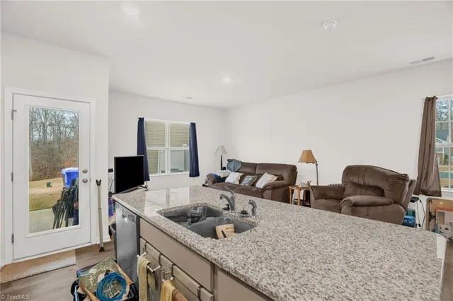 $284,900 | 1261 Adrian Court, Mebane, NC 27302