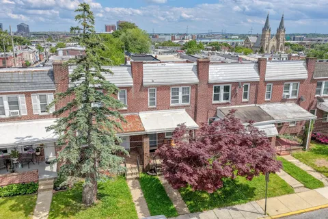 $215,000 | 204 South Connell Street, Wilmington, DE 19805