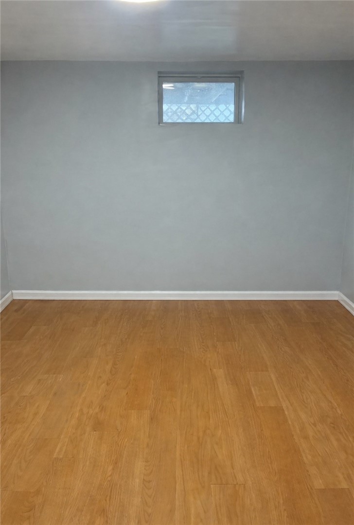 33 Princess Avenue Cranston, RI 02920 - Photo 13 of 14