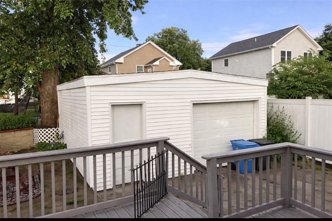 33 Princess Avenue Cranston, RI 02920 - Photo 14 of 14