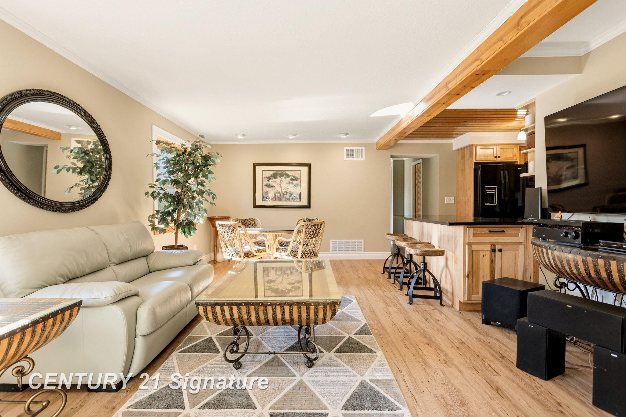 4065 North River Road Freeland, MI 48623 - Photo 12 of 47