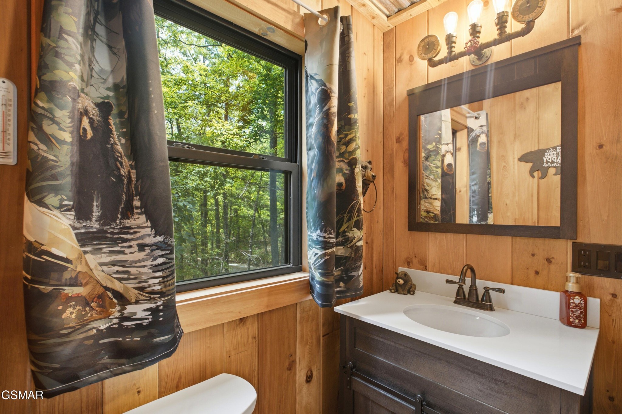 2749 East End Road Sevierville, TN 37876 - Photo 20 of 36 Gallery Image 20