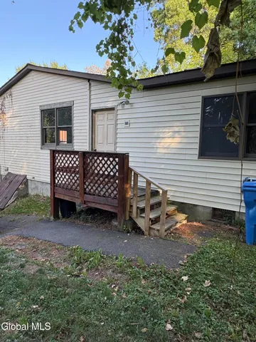 $272,000 | 8 Caldwell Street, Albany, NY 12208