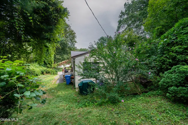 $272,000 | 8 Caldwell Street, Albany, NY 12208