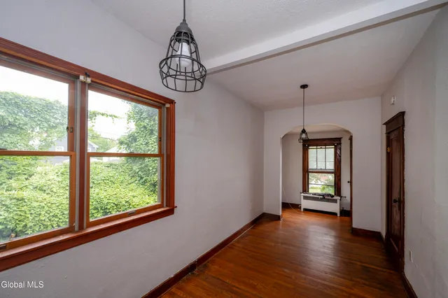 $272,000 | 8 Caldwell Street, Albany, NY 12208