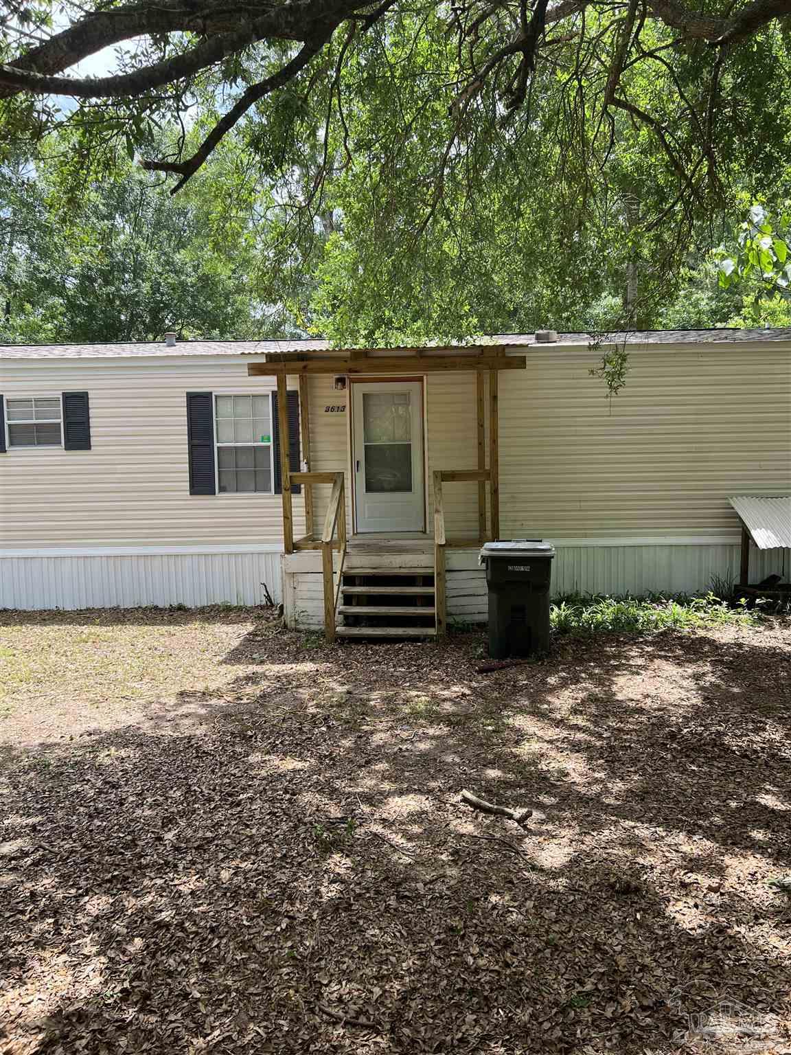 3613 Gardenview Road Milton, FL 32571 - Photo 2 of 26 Front view 3