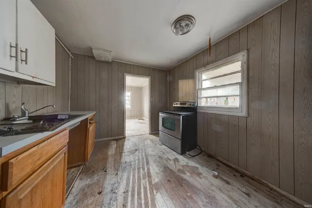 $75,000 | 1120 Negley Avenue, Evansville, IN 47711