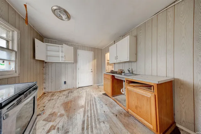 $75,000 | 1120 Negley Avenue, Evansville, IN 47711