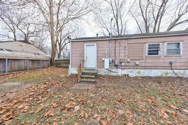 $75,000 | 1120 Negley Avenue, Evansville, IN 47711