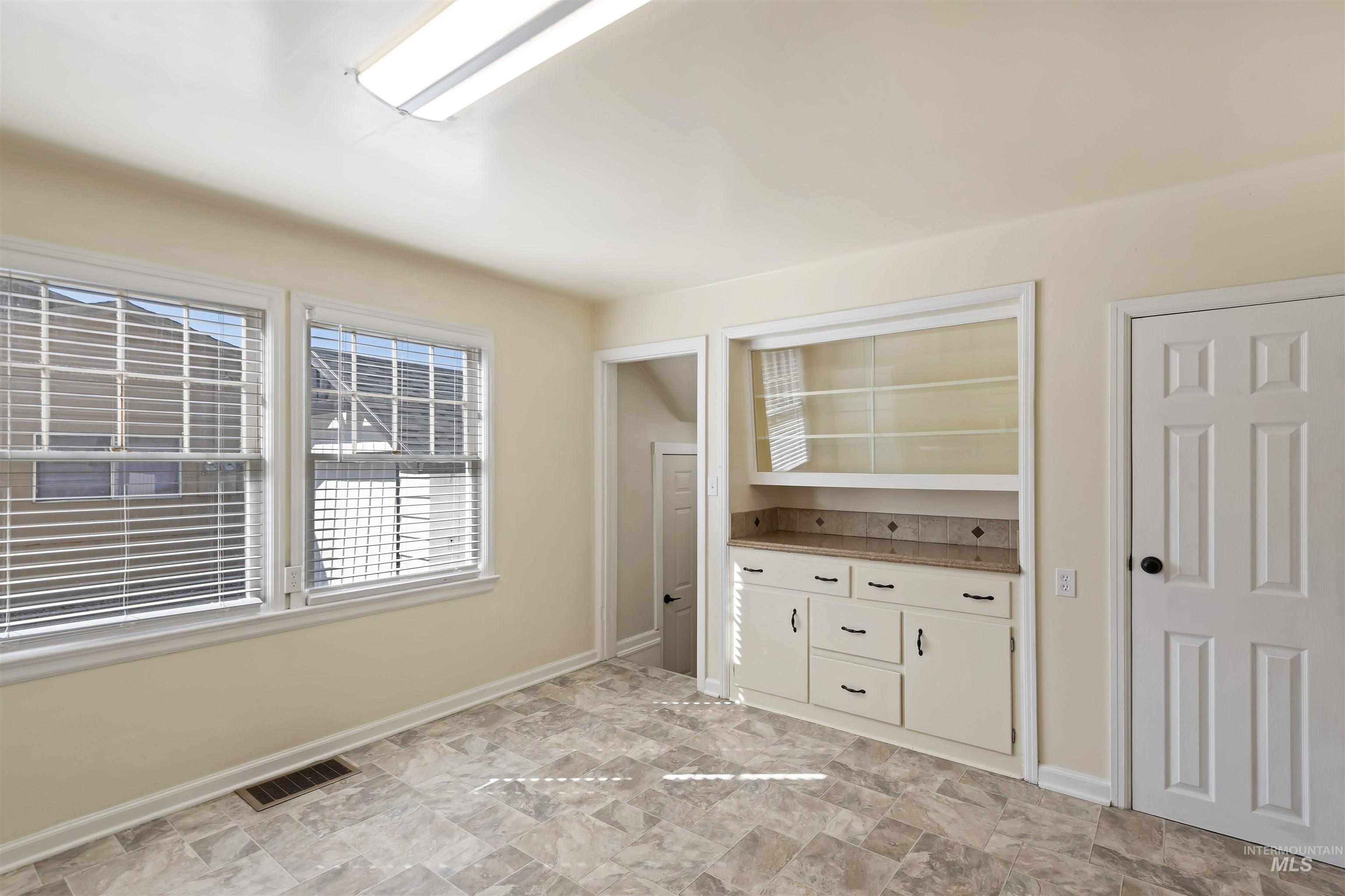 1803 South Arcadia Street Boise, ID 83705 - Photo 13 of 30