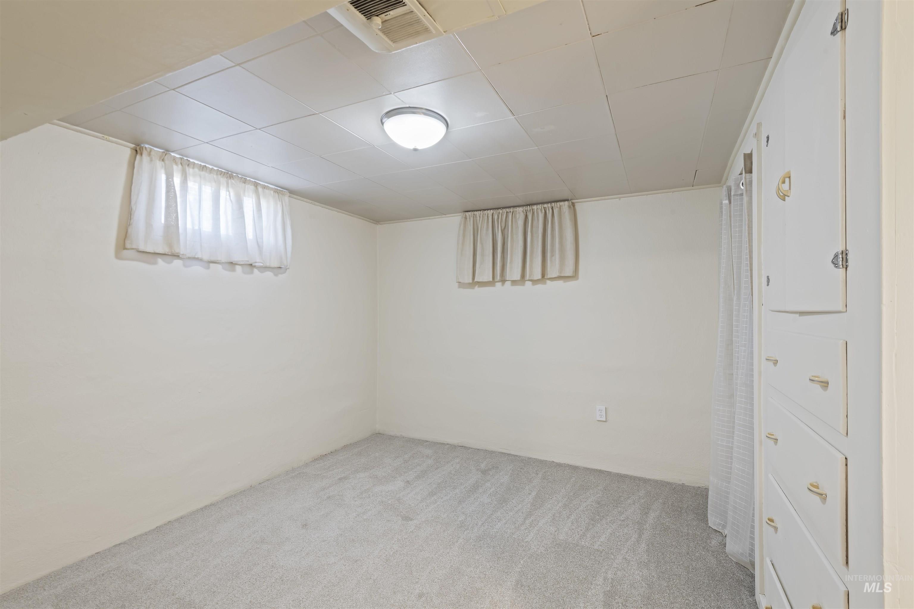 1803 South Arcadia Street Boise, ID 83705 - Photo 23 of 30 Basement with carpet flooring