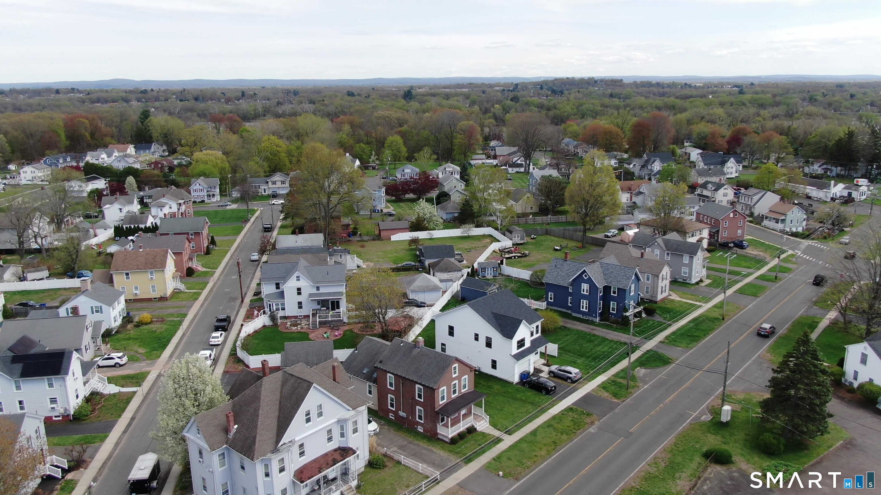 31 Suffield Street Windsor Locks, CT 06096 - Photo 11 of 14